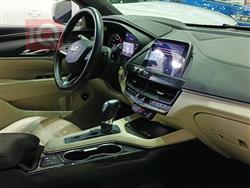 کادیلاک CT4